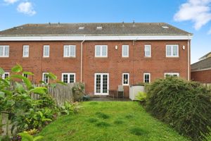 Photo 16- click for photo gallery